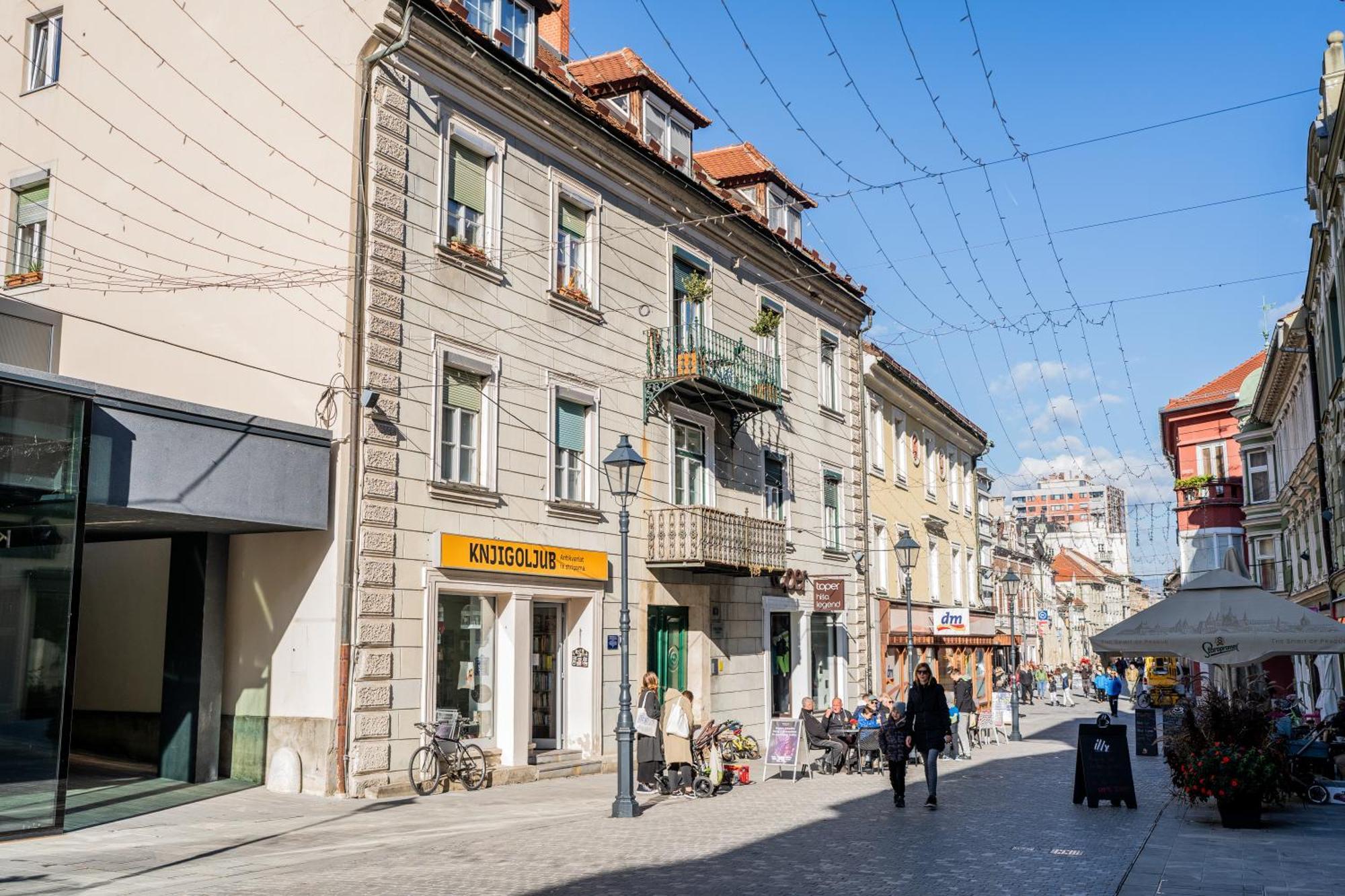 Celje Center Apartment Exteriör bild